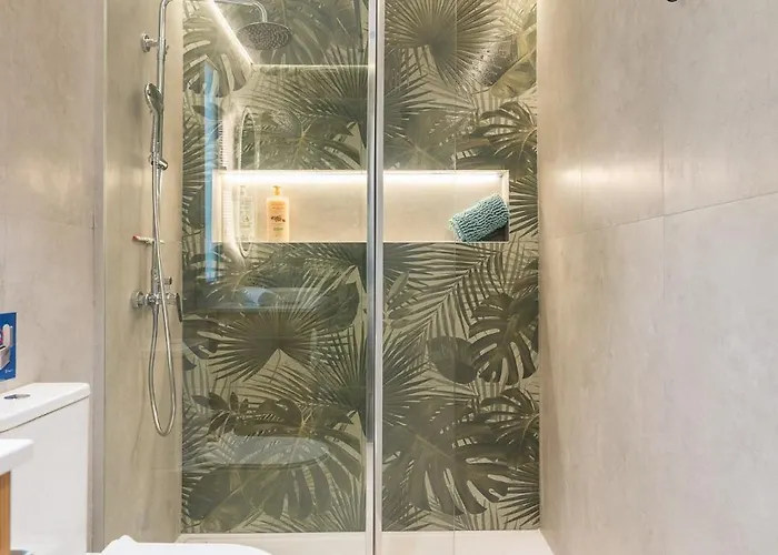 Home2book Stylish Beachfront Escape Lejlighed