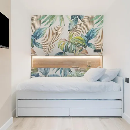 Home2book Stylish Beachfront Escape *