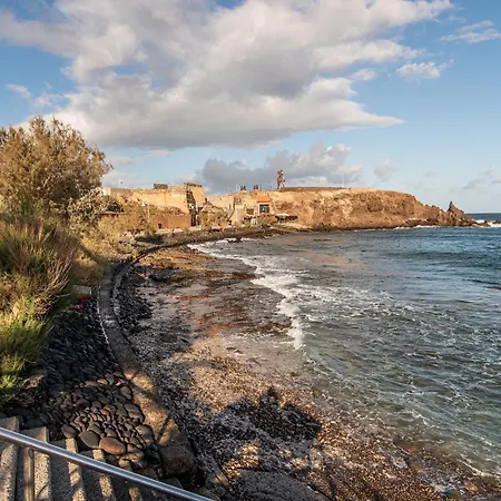 Home2book Stylish Beachfront Escape Arinaga