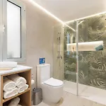 Home2book Stylish Beachfront Escape *